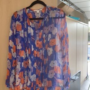 Diane Von Furstenbrg silk blouse